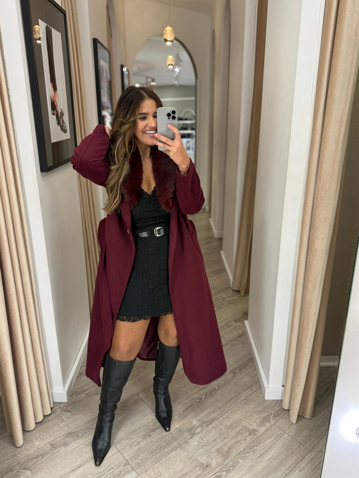 CASACO BORDEAUX COM PELO PONTO CHIC