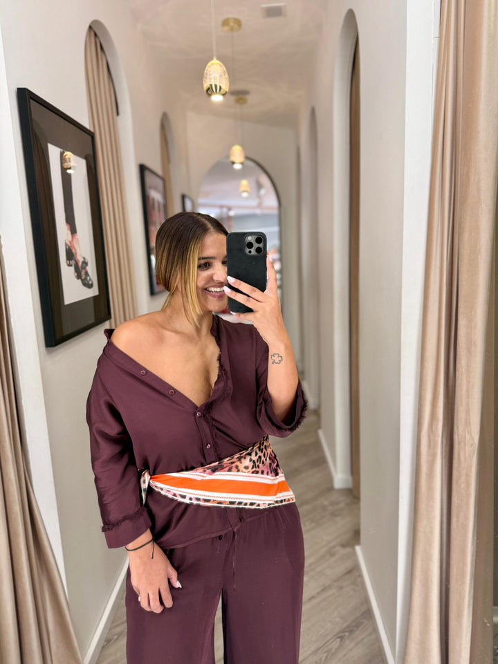 CAMISA BORGONHA COM FRANJAS RUGA
