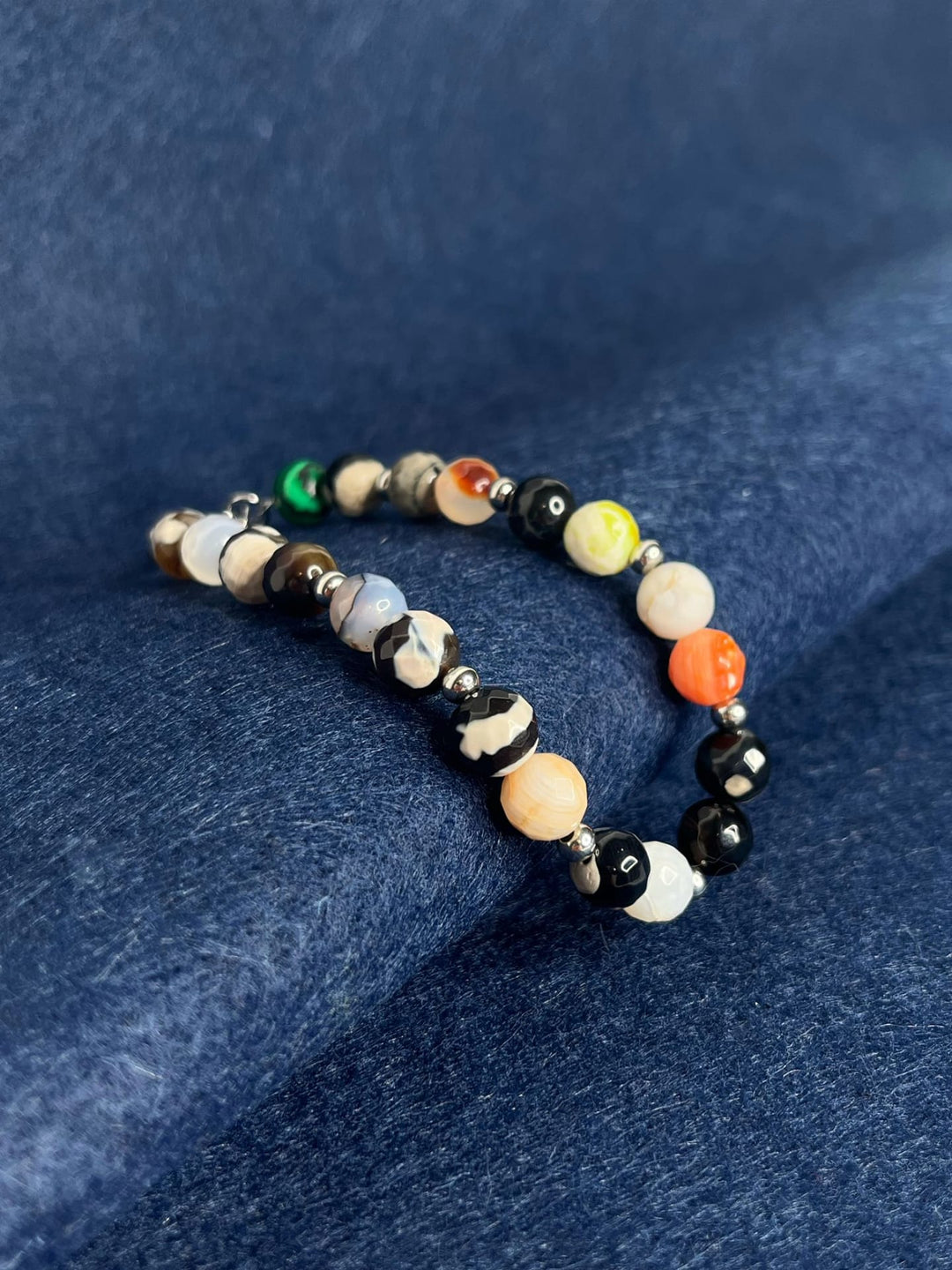 PULSEIRA GOTA DOURADA PONTO CHIC
