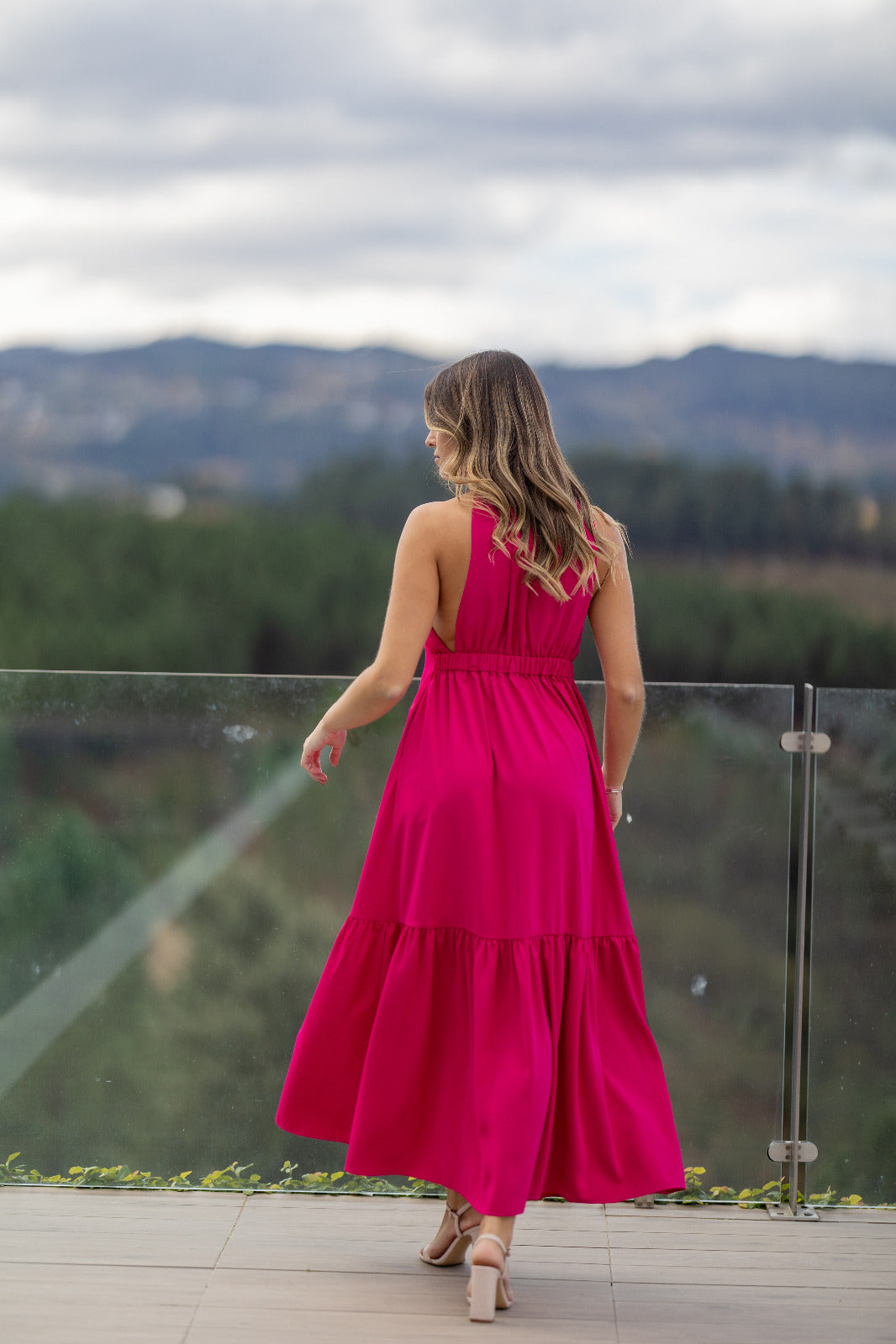 VESTIDO COMPRIDO FUCHSIA COM FOLHO PONTO CHIC