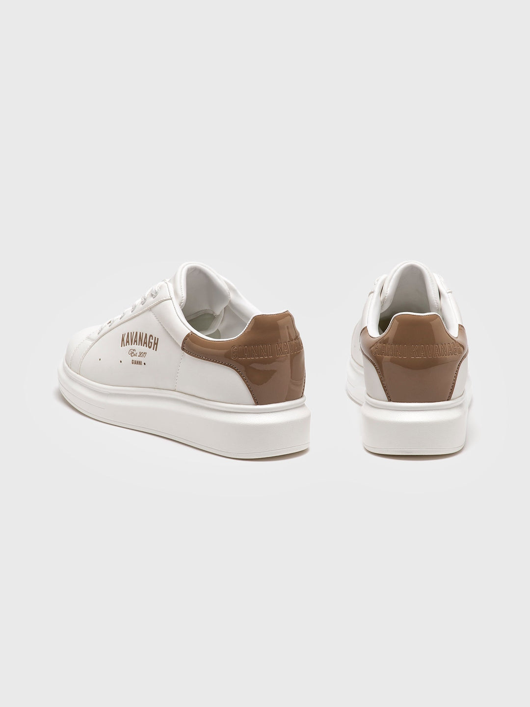 Sapatilhas Taupe Lisas Ponto Chic