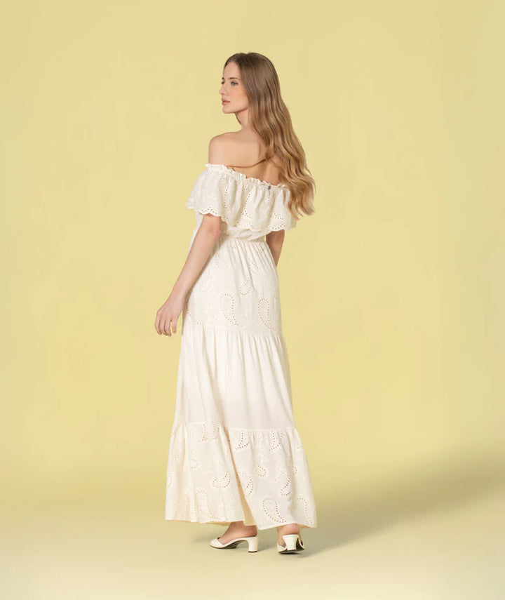 VESTIDO COMPRIDO CRU COM BORDADO INGLÊS RUGA
