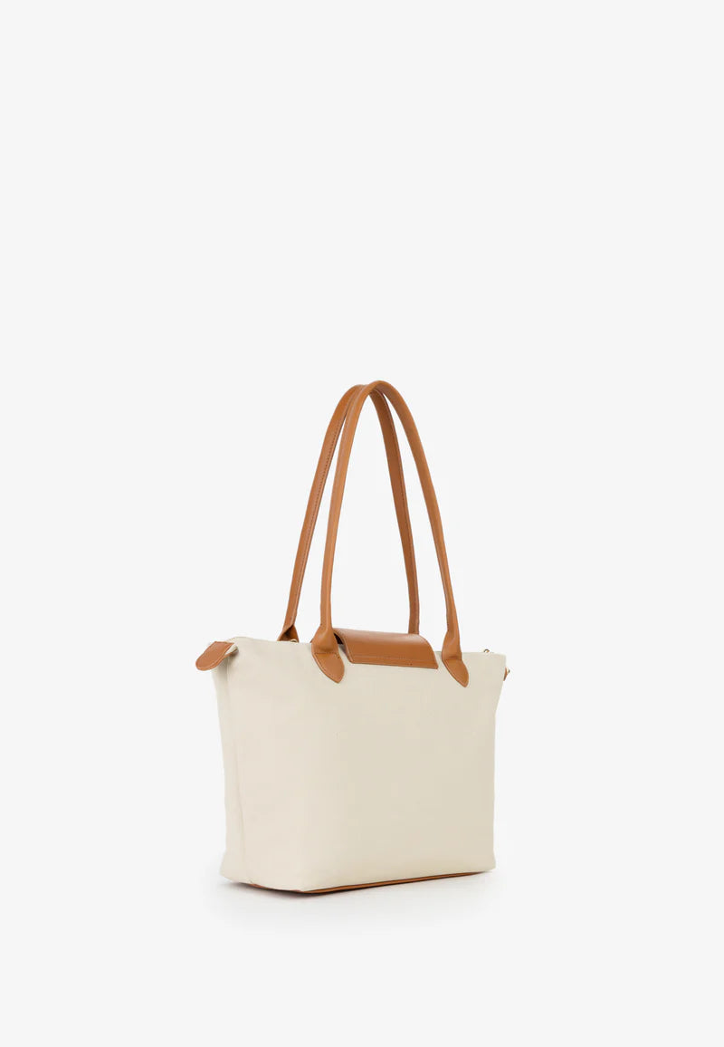 BOLSA BEGE COM MENSAGEM E DETALHES EM PELE CAMEL PONTO CHIC
