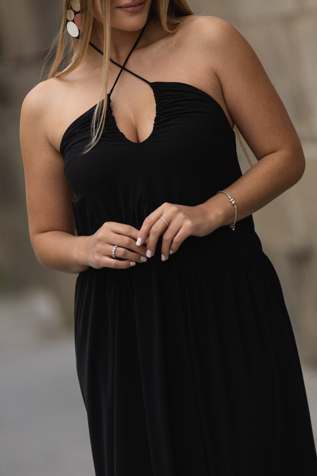 VESTIDO PRETO DECOTE CRUZADO MISS YOU
