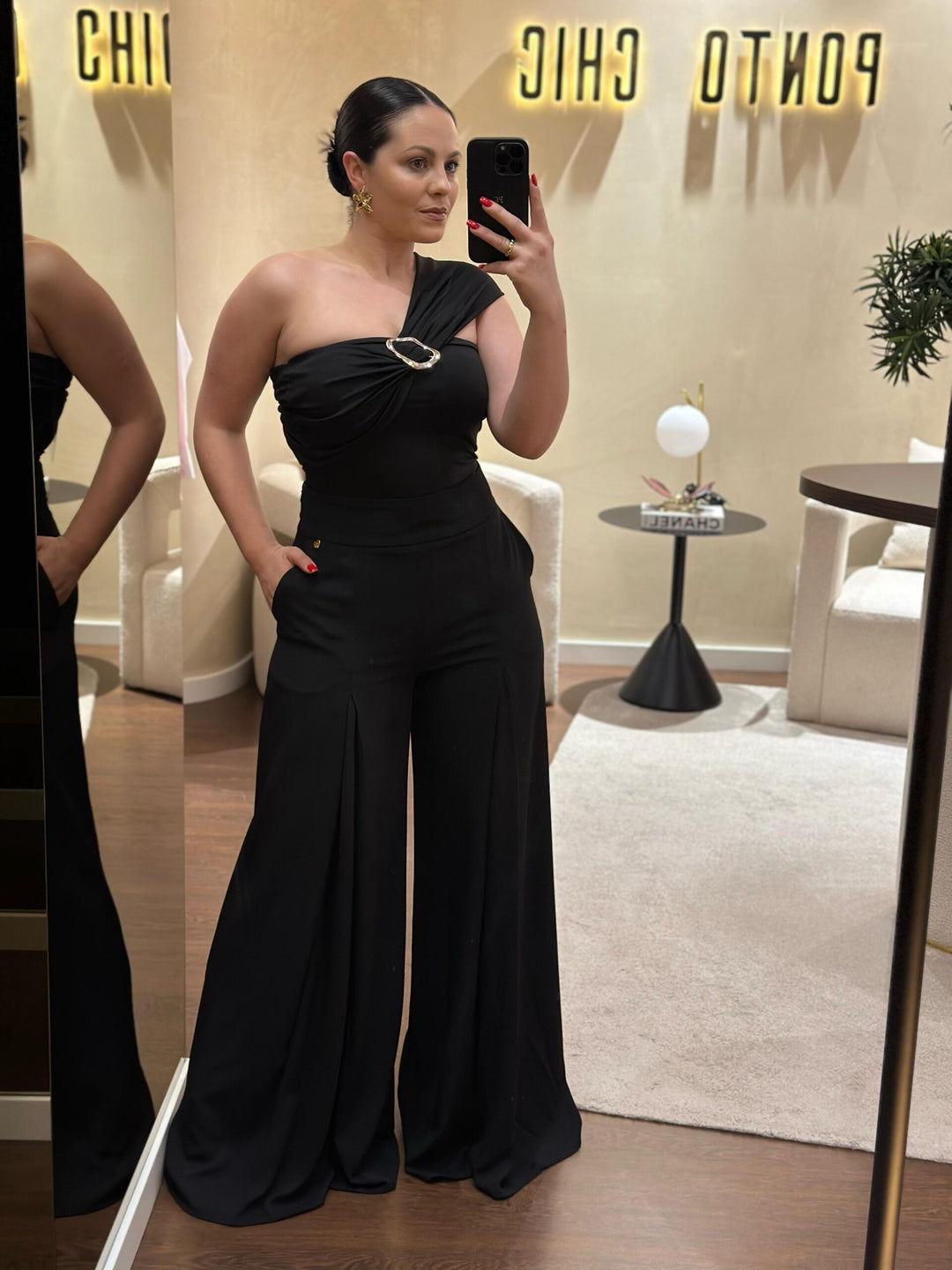 BODY PRETO COM FIVELA PONTO CHIC