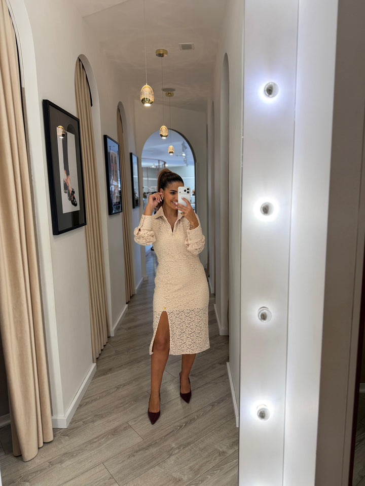 VESTIDO BEGE EM RENDA COM CINTO MISS YOU