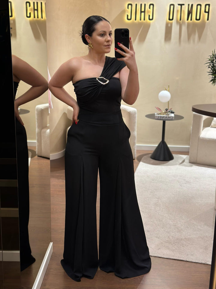 BODY PRETO COM FIVELA PONTO CHIC