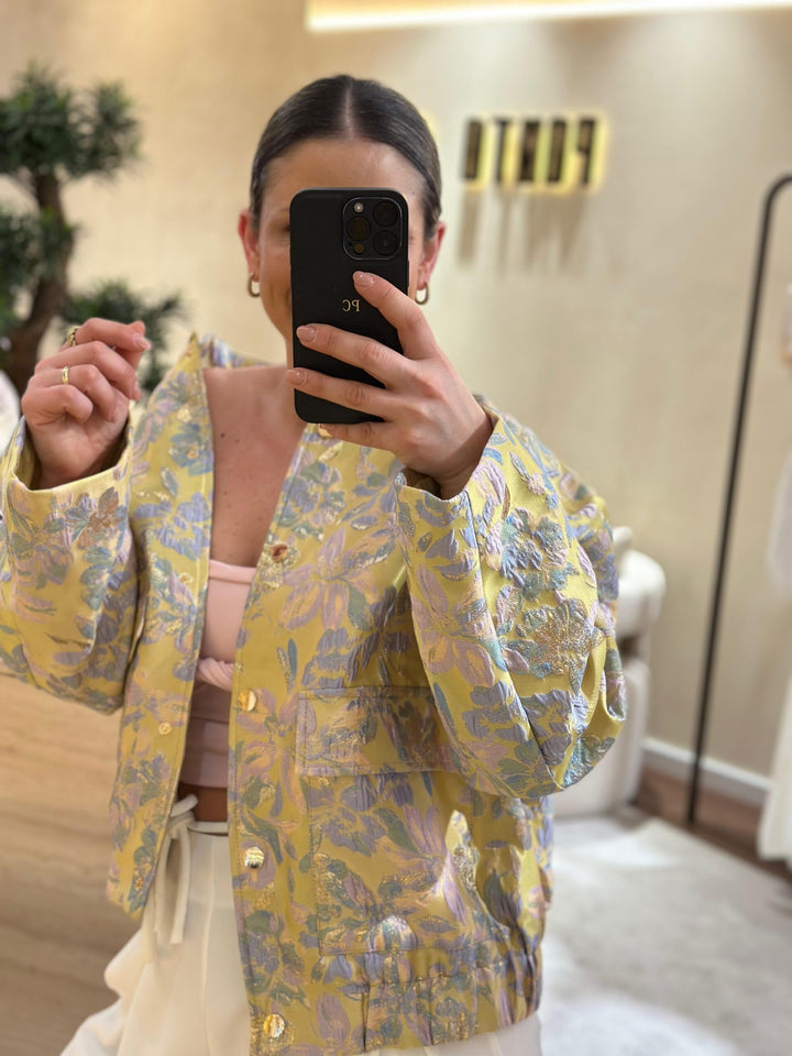 BOMBER ESTAMPADO AMARELO PONTO CHIC