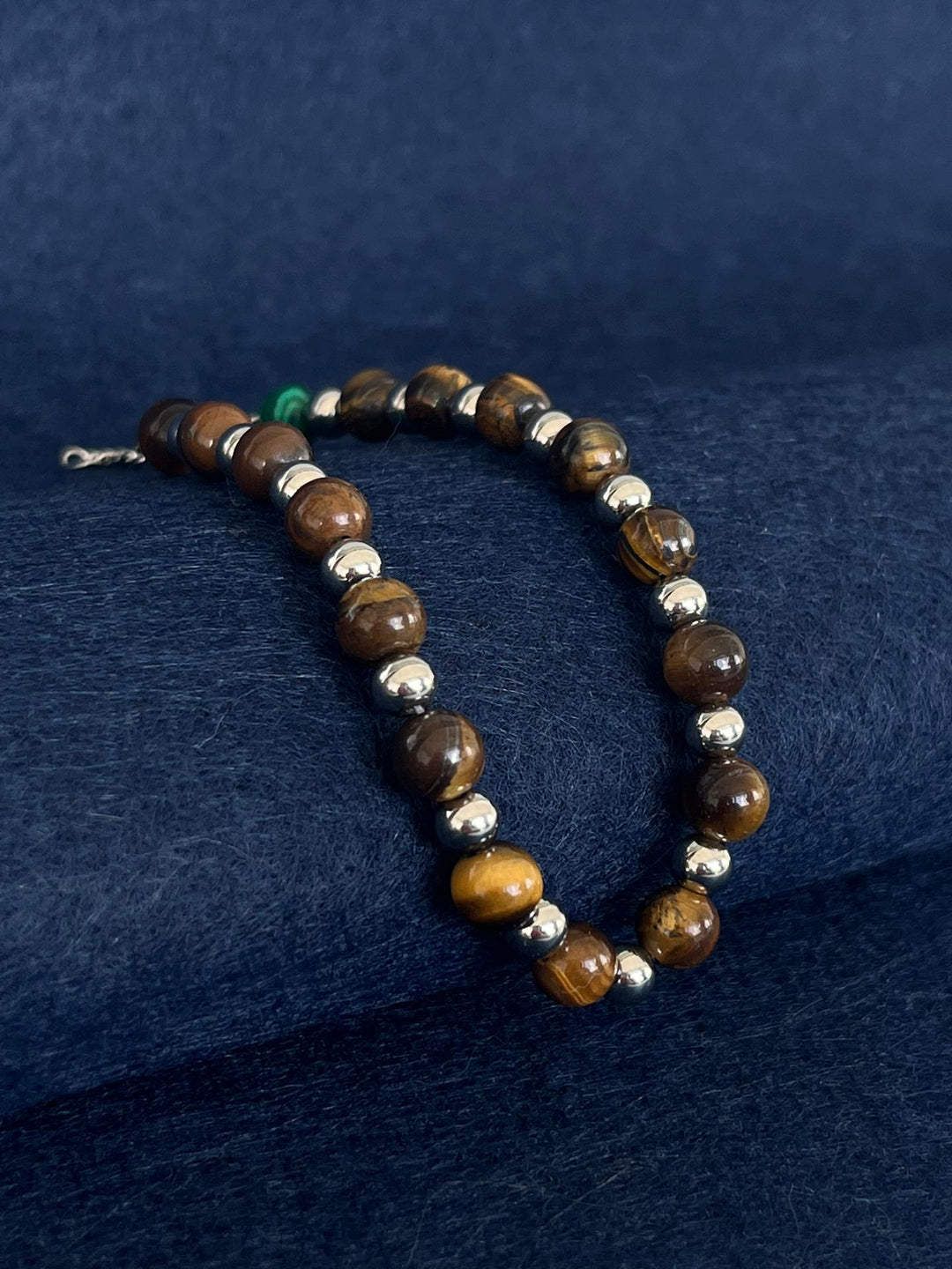 PULSEIRA PEDRASGOODVIBESTIGER PONTO CHIC
