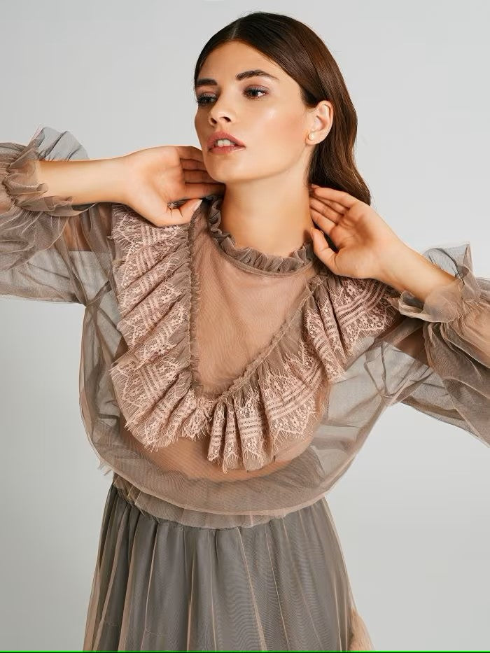 BLUSA DE TULE COM RENDA ROSA RINASCIMENTO