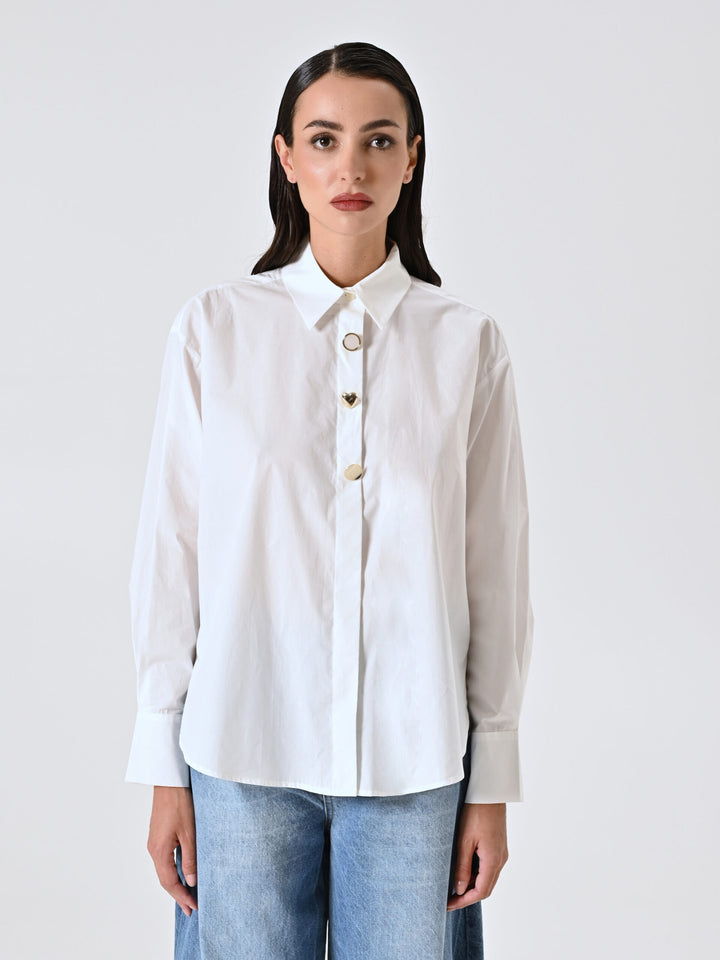 CAMISA BRANCA COM BOTÕES METÁLICOS RINASCIMENTO