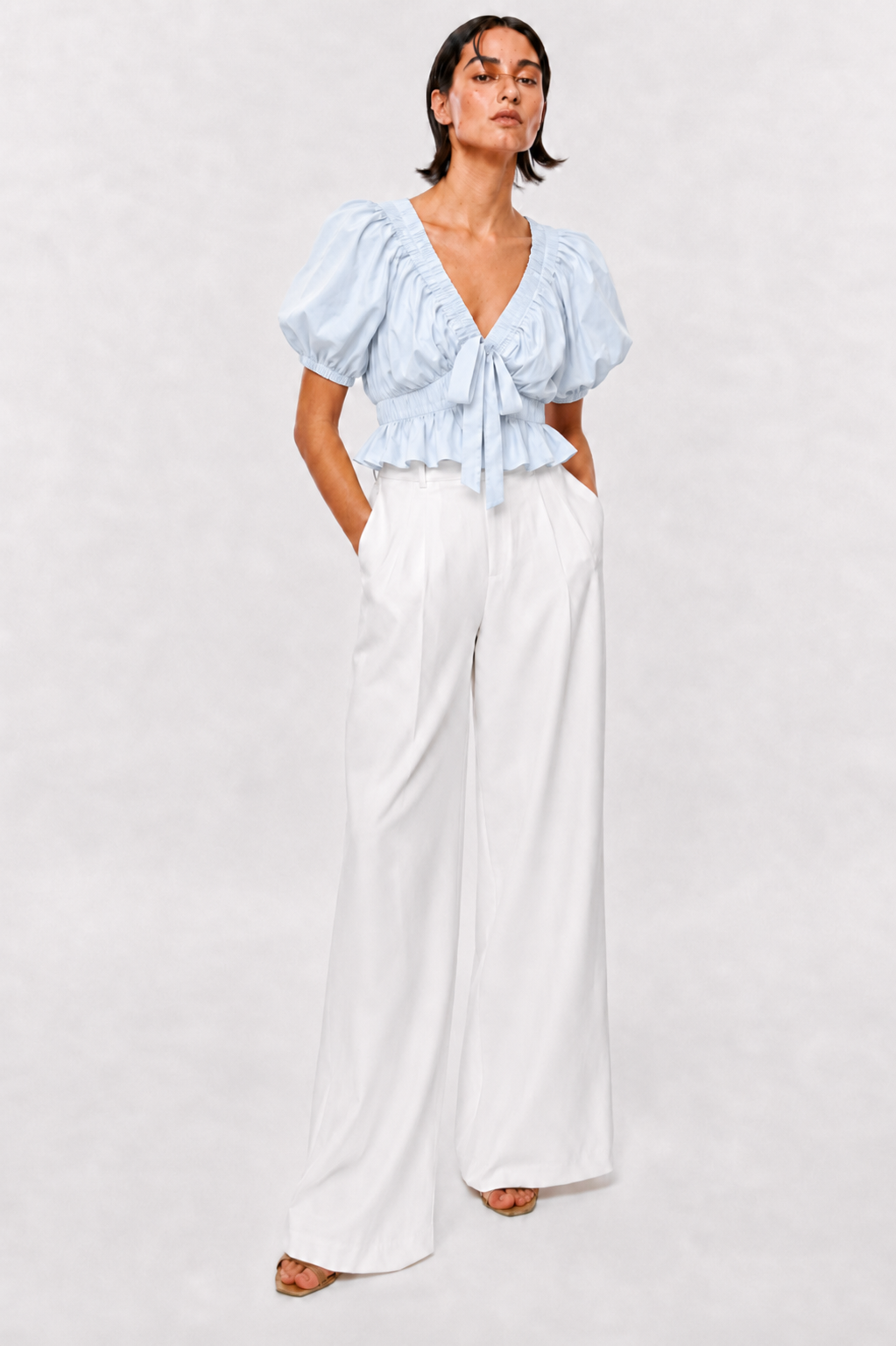 TOP AZUL COM FOLHOS E MANGA VOLUME PONTO CHIC