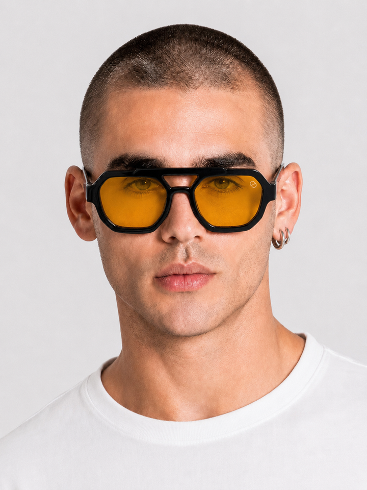 ÓCULOS DE SOL LARANJA OCTO PONTO CHIC