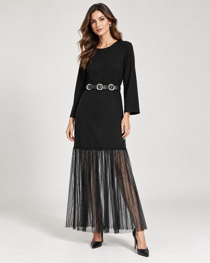 VESTIDO PRETO COM DETALHE DE TULE E CINTO IMPERIAL