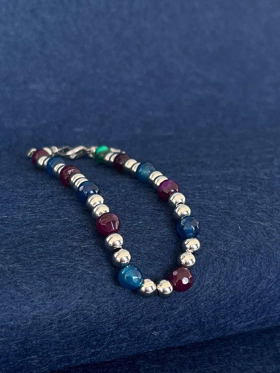 PULSEIRA PEDRASSQUAREBURGUNDY PONTO CHIC