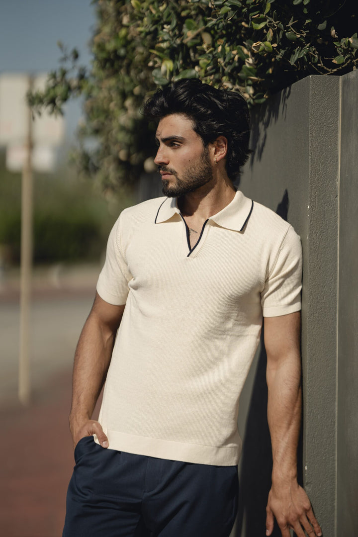 POLO BEGE TRICOT  RISCA AZUL PONTO CHIC