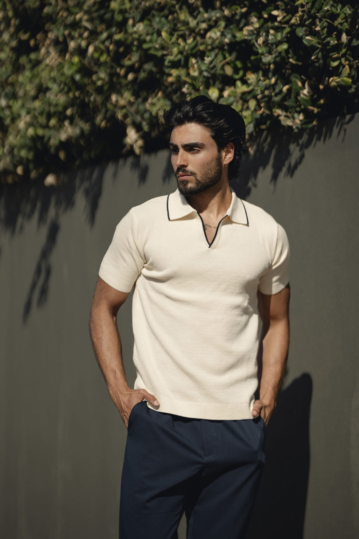 POLO BEGE TRICOT  RISCA AZUL PONTO CHIC