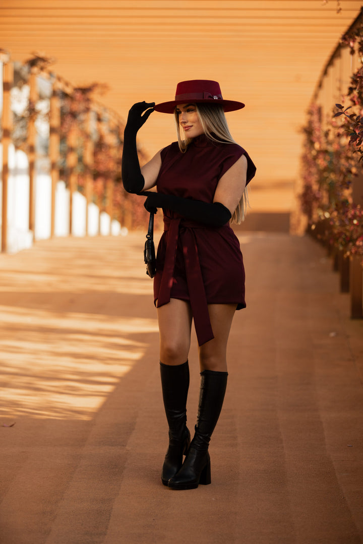 VESTIDO BORDEAUX COM CINTO PONTO CHIC PREMIUM
