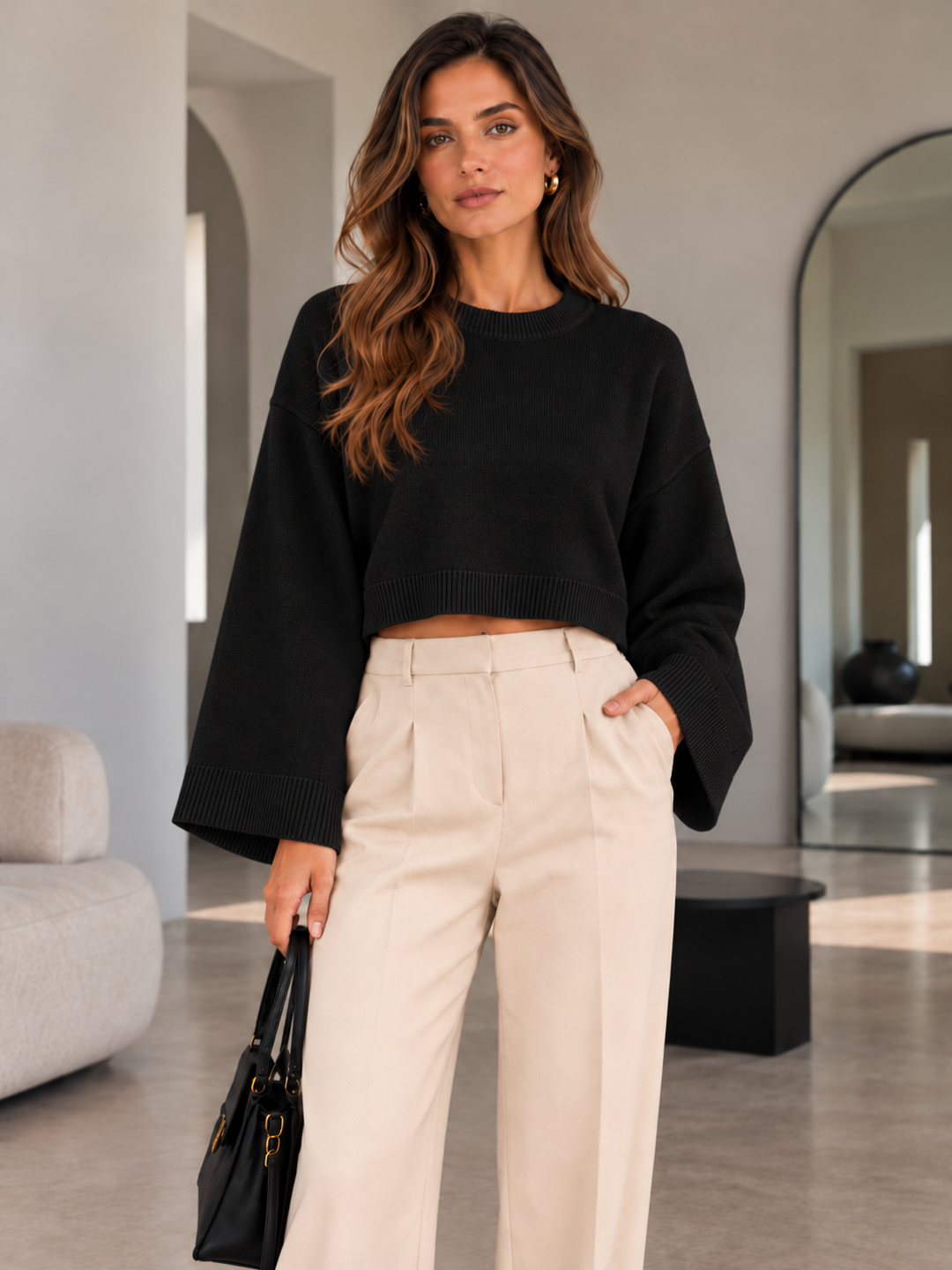 CAMISOLA PRETA DE MALHA CURTA PONTO CHIC