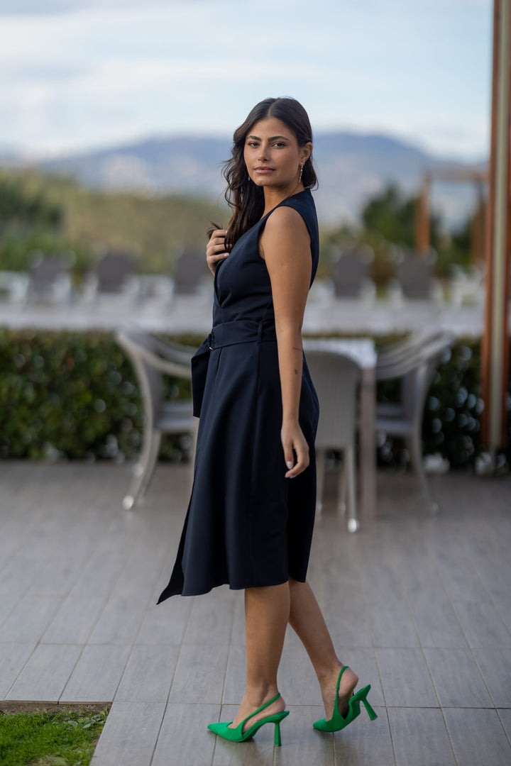 VESTIDO MARINHO COM TRESPASSE PONTO CHIC