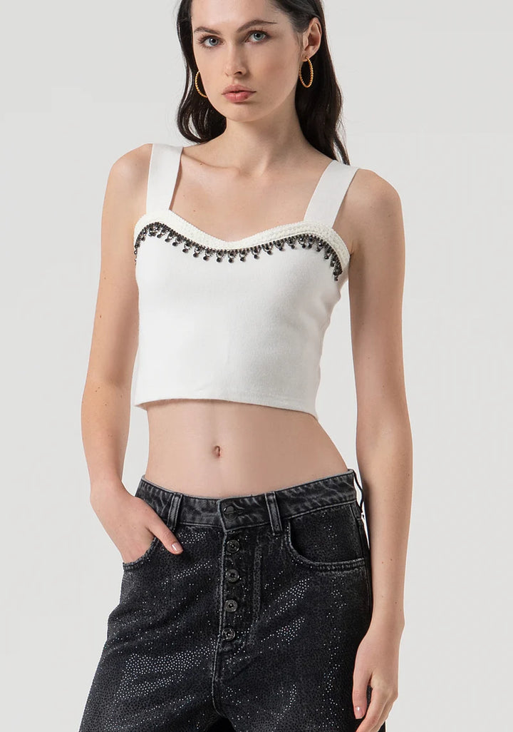 TOP BRANCO COM APLICAÇÕES DE MIÇANGAS FRACOMINA