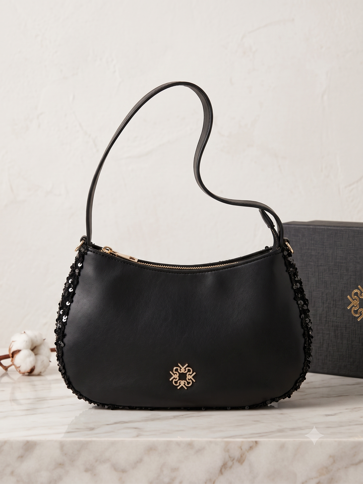 BOLSA PRETA COM LANTEJOULAS RINASCIMENTO