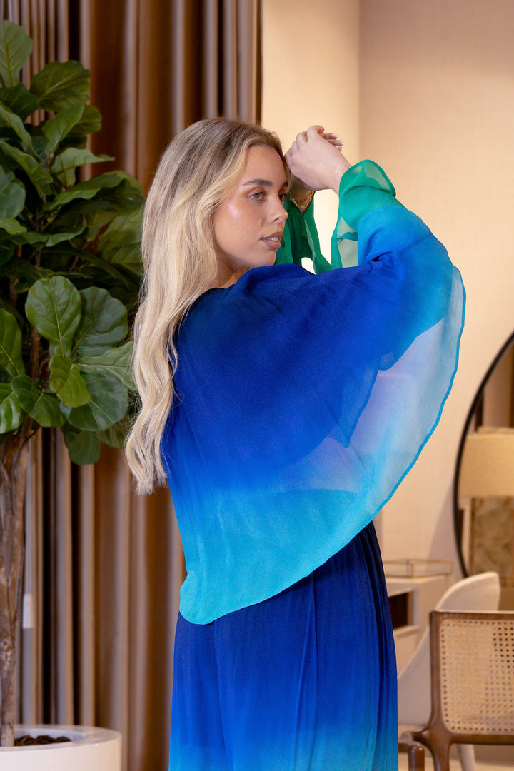 BLUSA DEGRADÉ COM MANGAS FLUIDAS LANÇA PERFUME