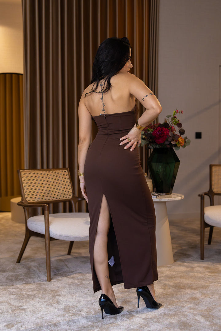VESTIDO MIDI CASTANHO COM ALÇAS PONTO CHIC