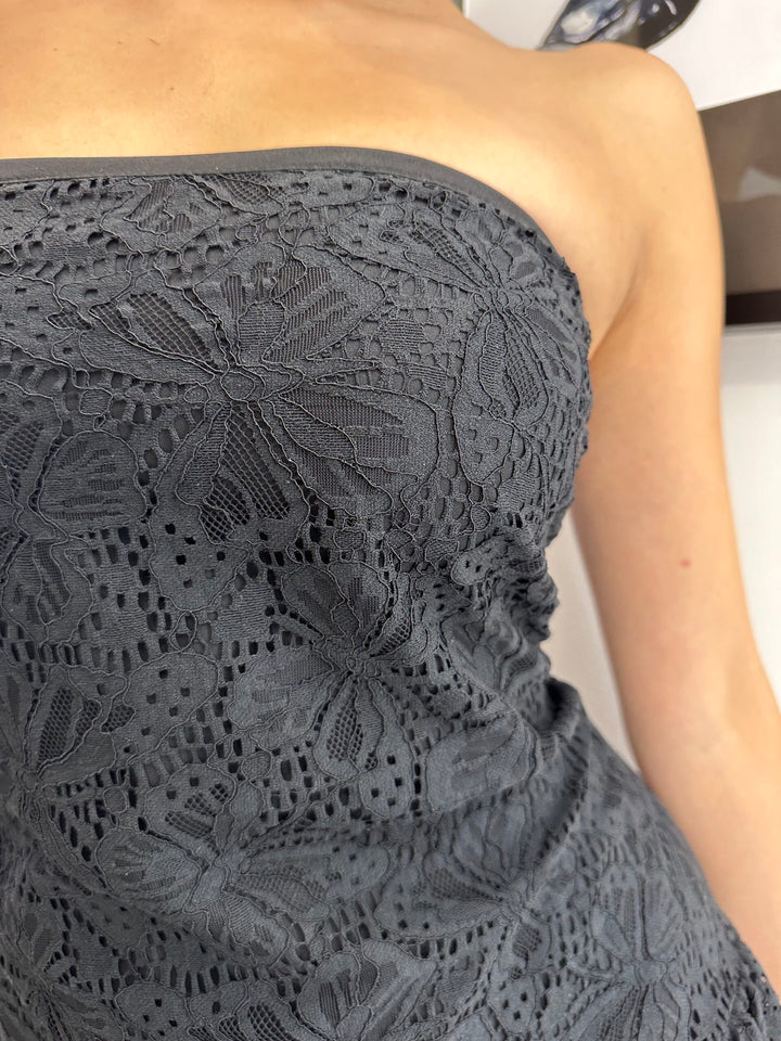 VESTIDO PRETO RENDADO RINASCIMENTO