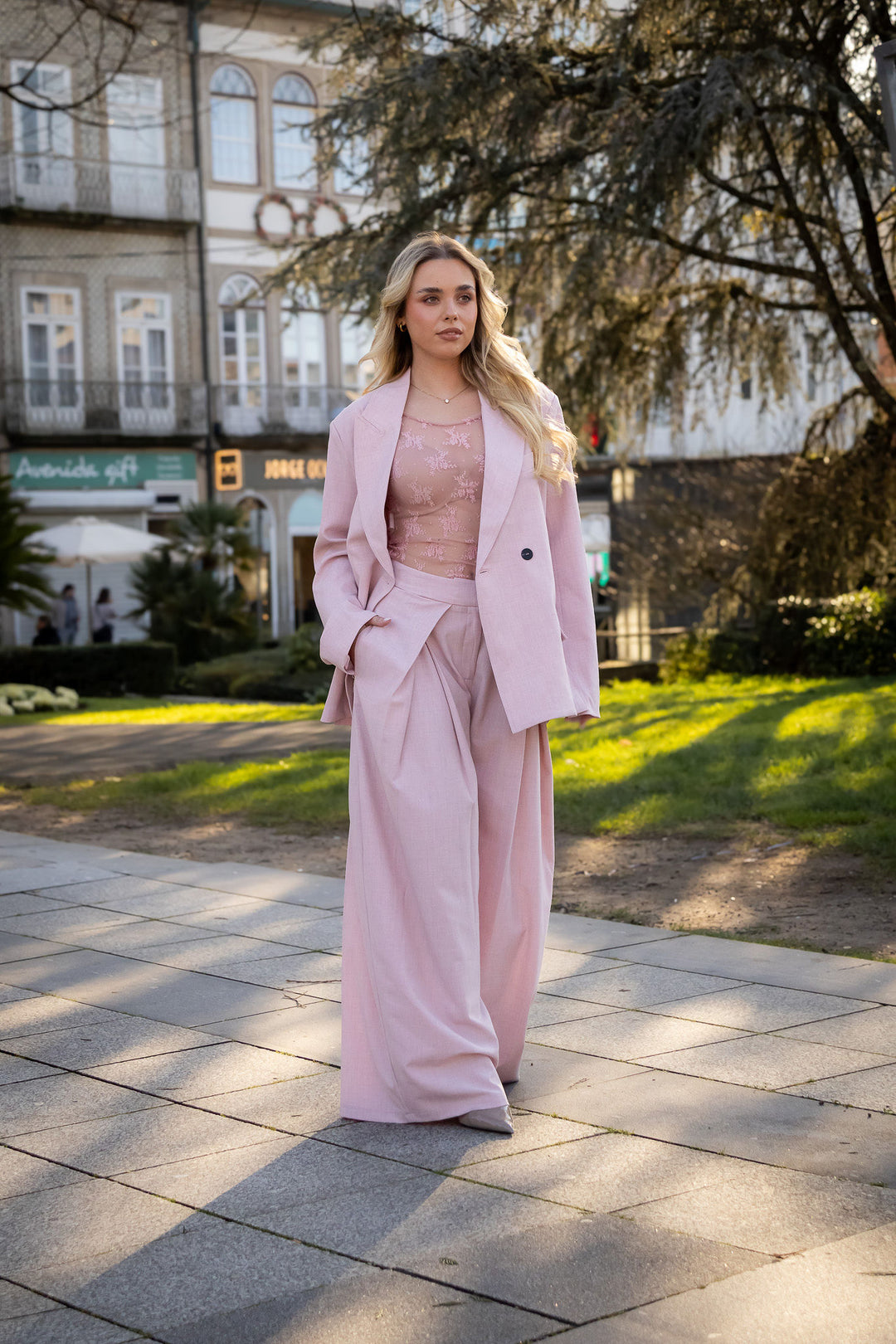CALÇA ROSA SECO DE ALFAIATARIA PONTO CHIC