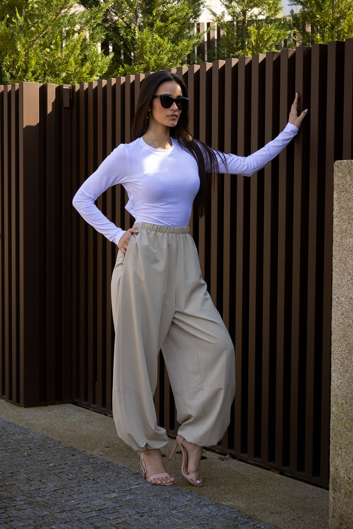 CALÇA BEGE FLUIDA COM ELÁSTICO IMPERIAL