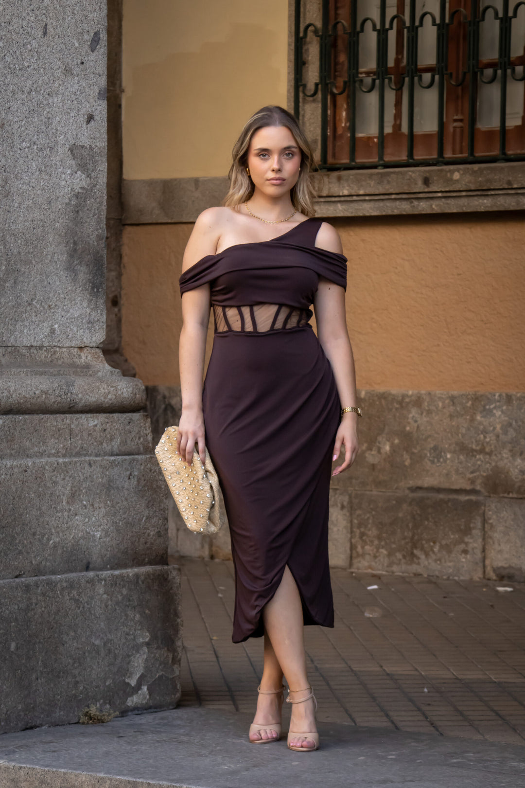 VESTIDO CASTANHO SAIA DRAPEADA PONTO CHIC