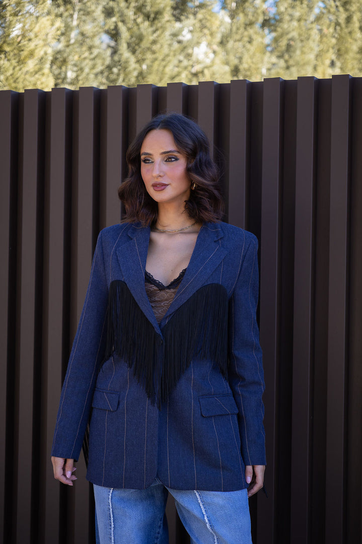 BLAZER AZUL DENIM ÀS RISCAS COM FRANJAS DIXIE