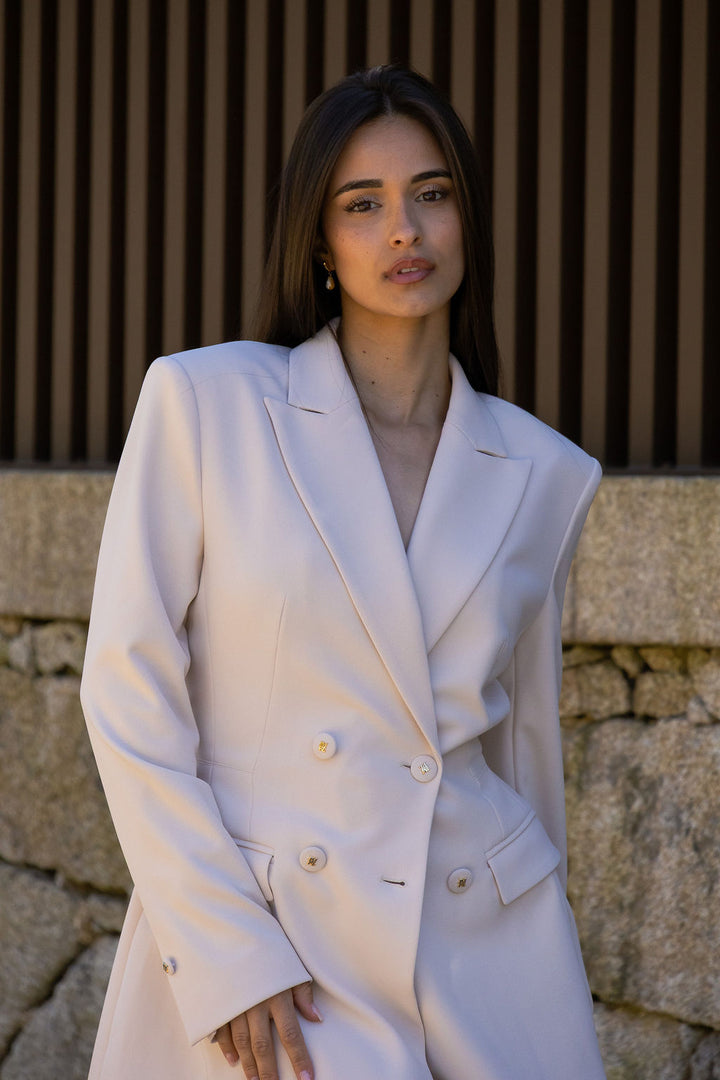 BLAZER CREME ESTRUTURADO COM CINTO IMPERIAL