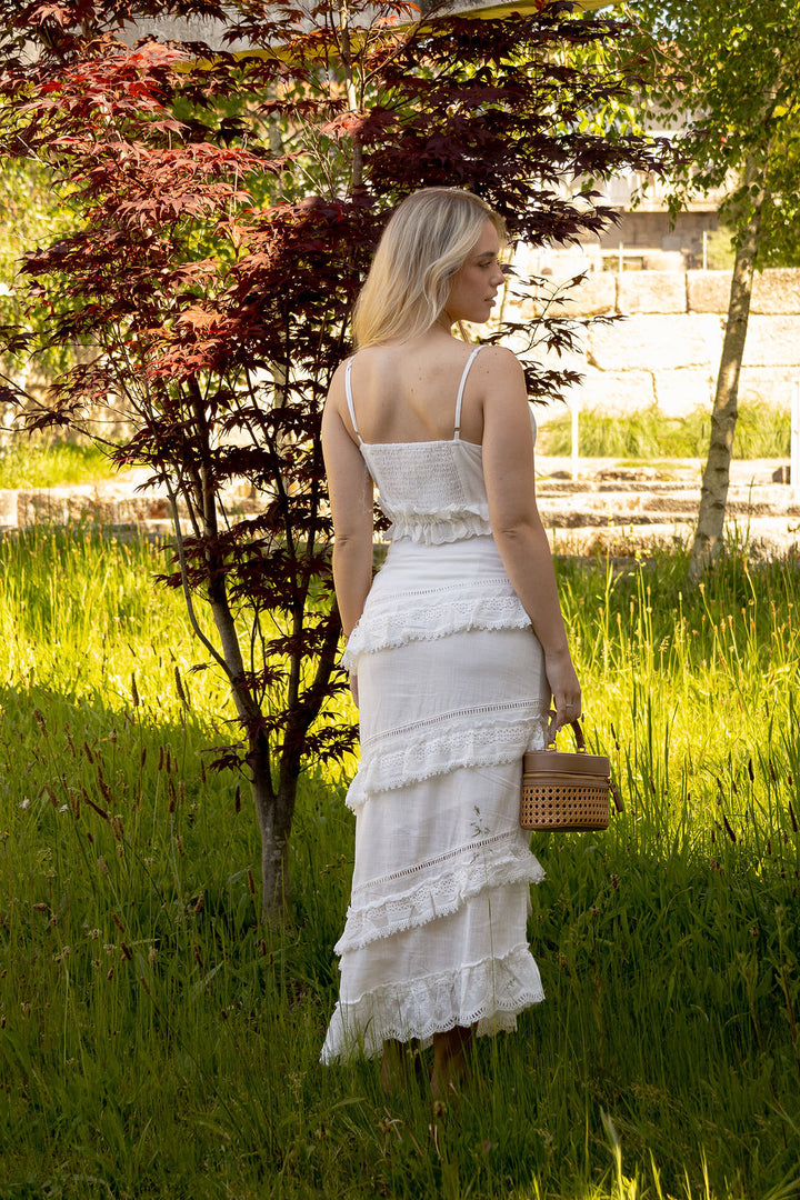 CONJUNTO BRANCO EM LINHO SAIA E TOP PONTO CHIC