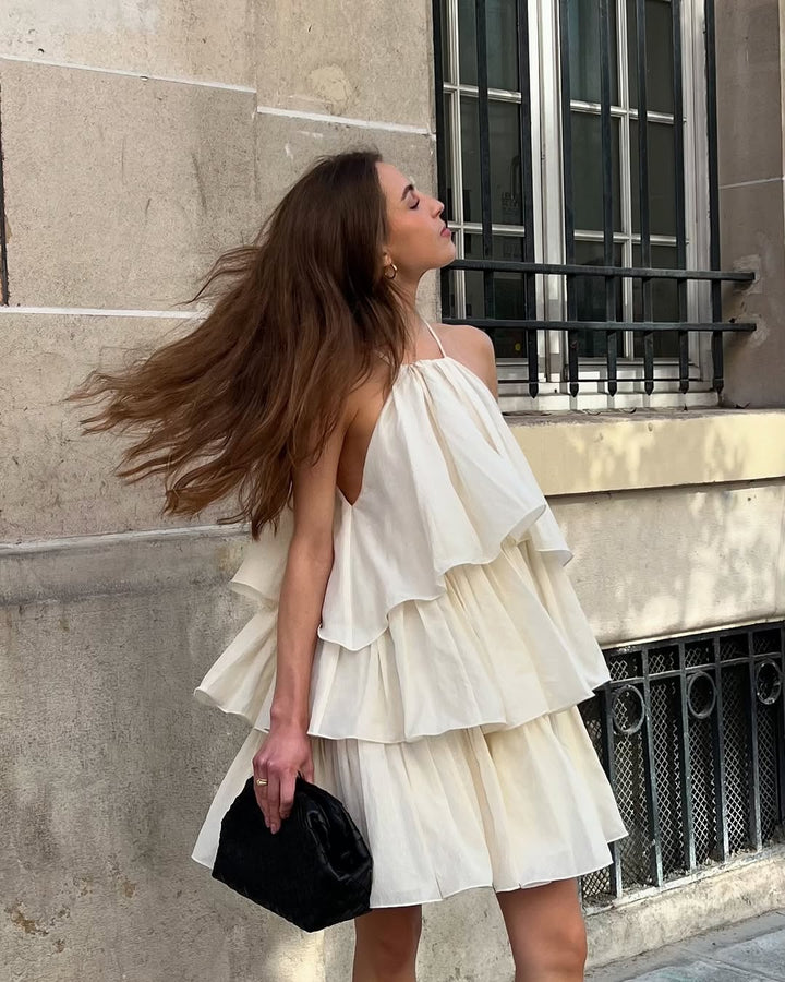 VESTIDO CURTO BEGE COM FOLHOS ELEH