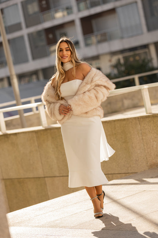 VESTIDO MIDI BRANCO COM FOLHO PONTO CHIC PREMIUM