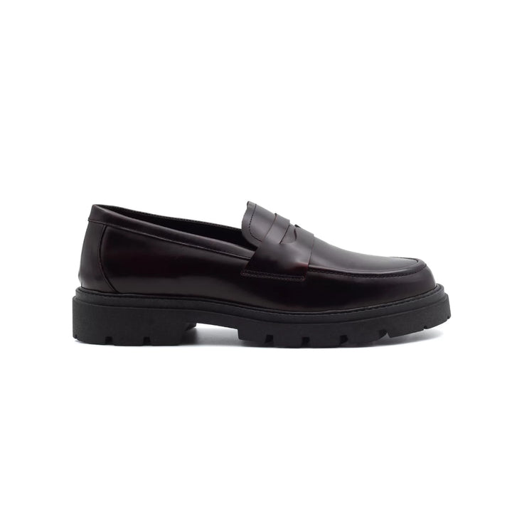 MOCASSINS SOLA COM RASTO EM PELE BORDEAUX ZOLF