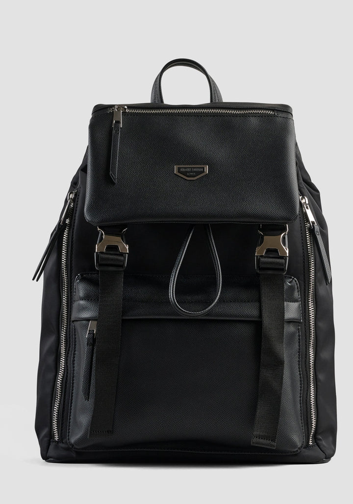 MOCHILA PRETA EM NYLON E DETALHES EFEITO PELE ANTONY MORATO