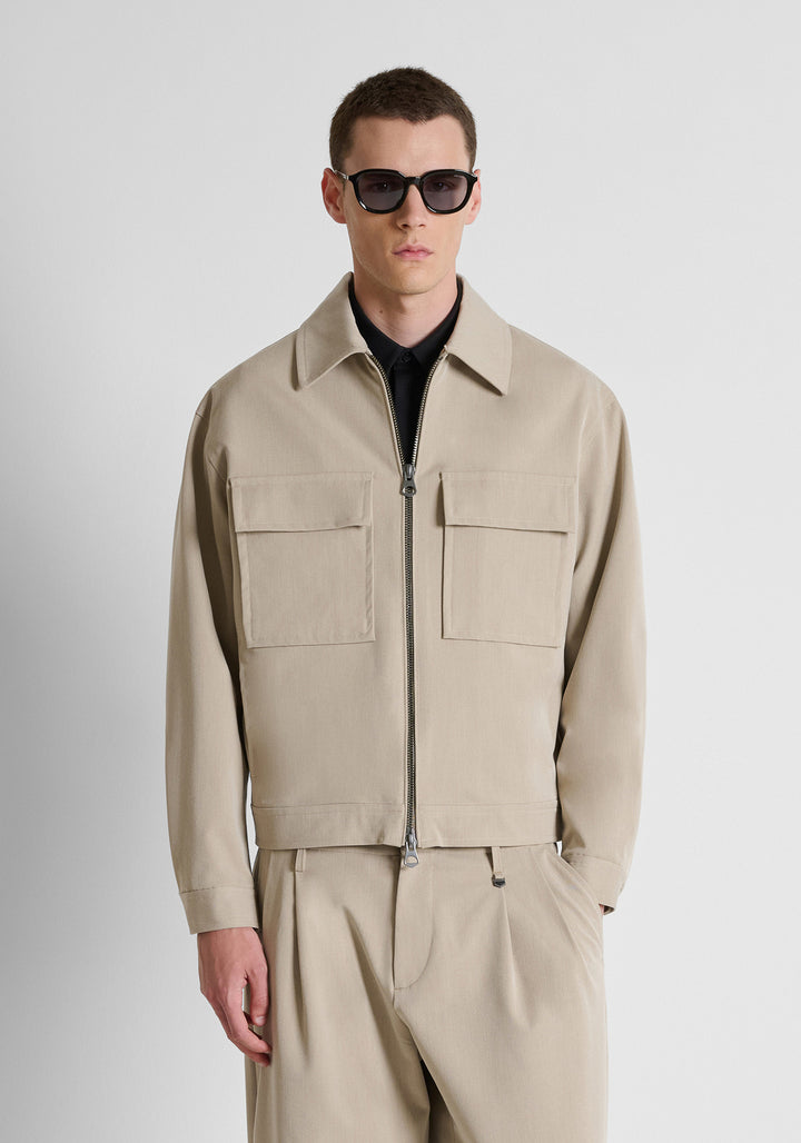 Casaco curto bege relaxed fit com placa metálica Antony Morato