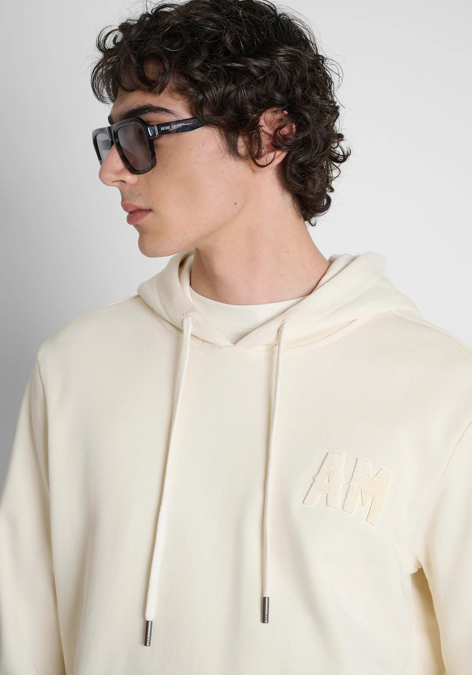 HOODIE CRU COM LOGÓTIPO AM EM RELEVO ANTONY MORATO