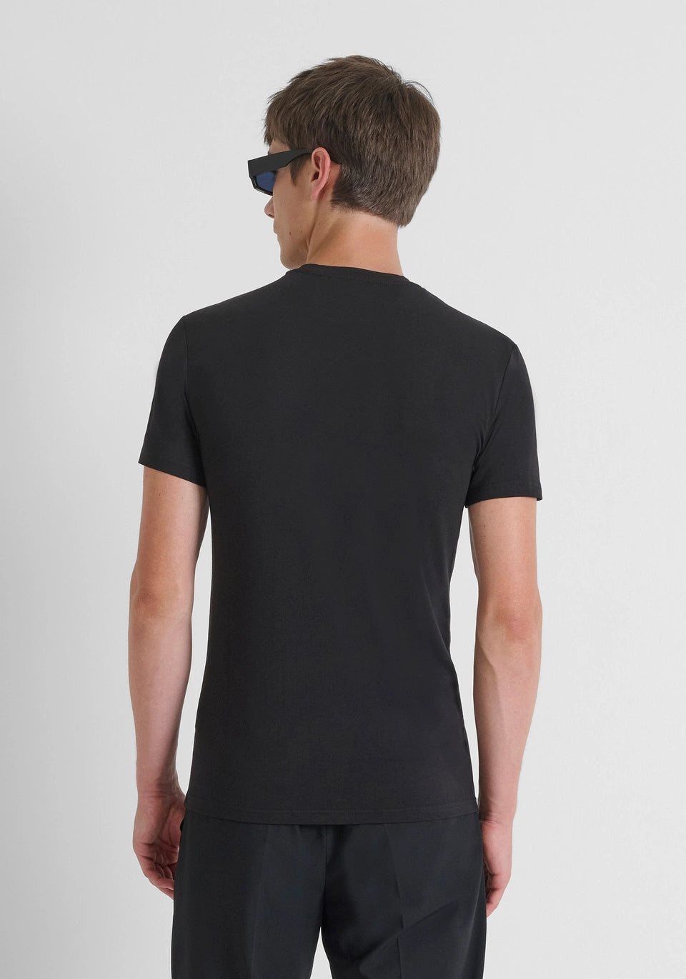 T-SHIRT SLIM FIT PRETA ANTONY MORATO