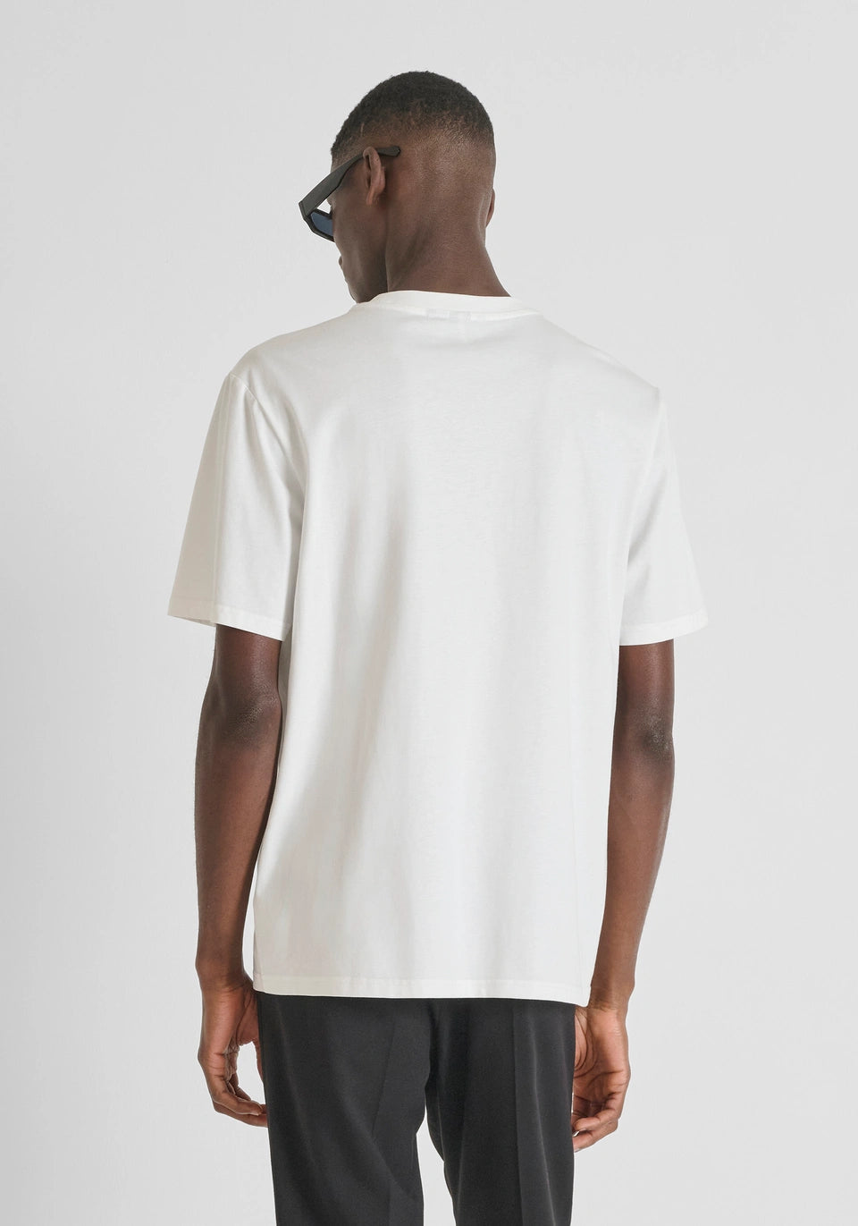 T-SHIRT RELAXED FIT BRANCA LOGO  ANTONY MORATO