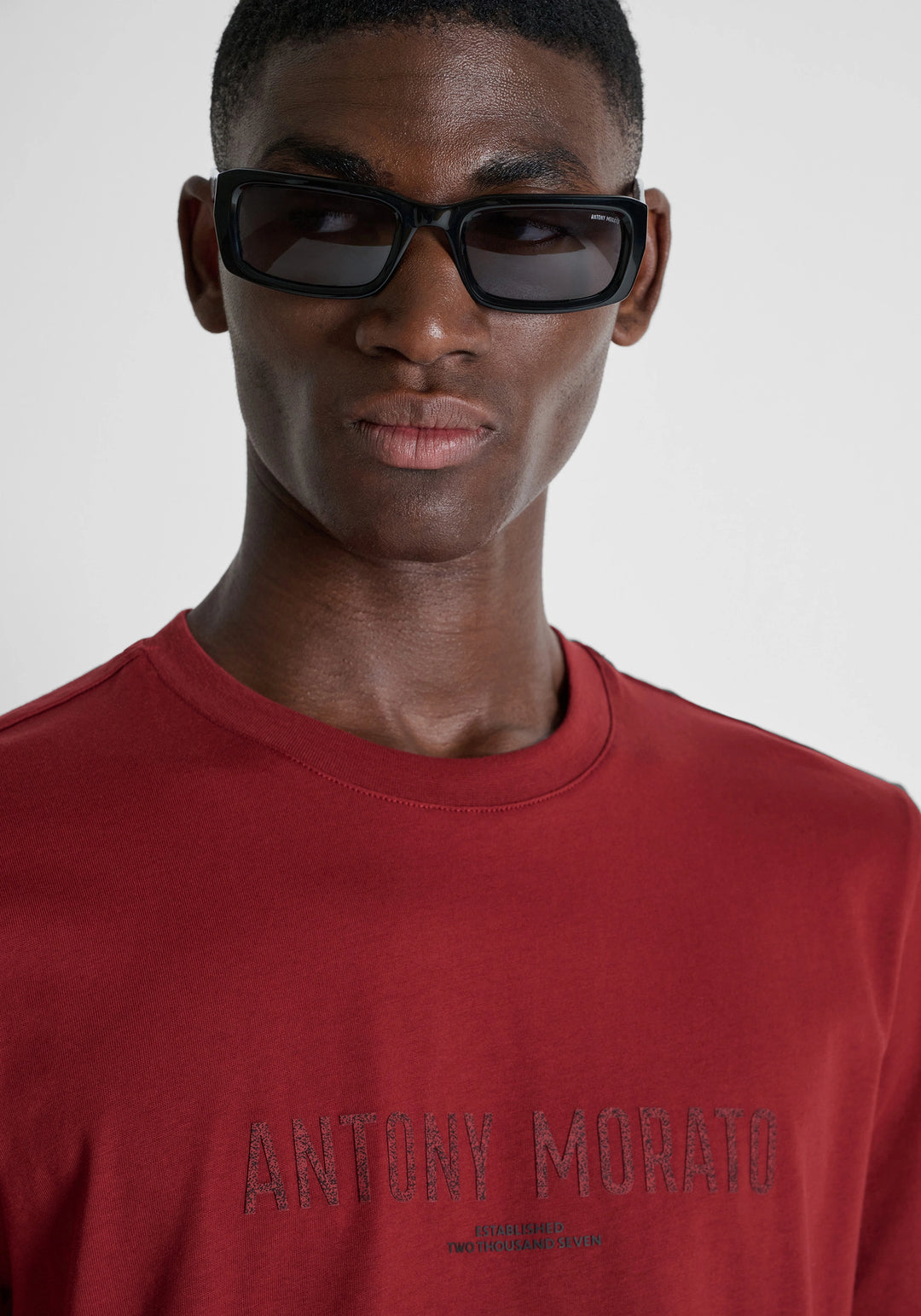 T-SHIRT BORDÔ COM LOGO ANTONY MORATO