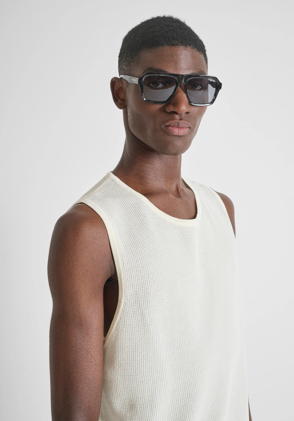 CAMISOLA CAVA CRU EM MALHA TEXTURADA ANTONY MORATO