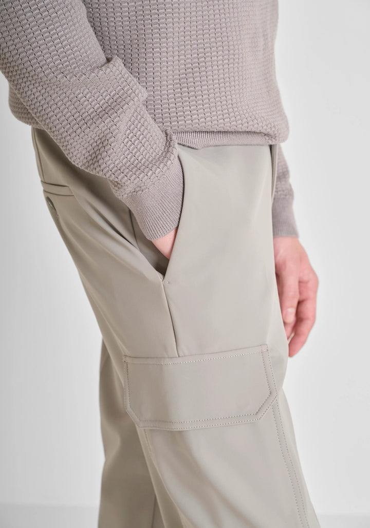 CALÇAS CINZENTAS COM BOLSOS LATERAIS ANTONY MORATO