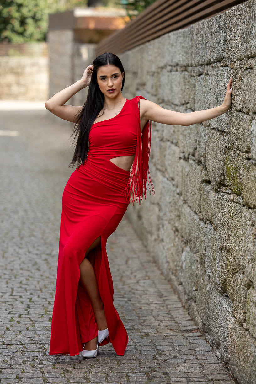 VESTIDO COMPRIDO COM FRANJAS PONTO CHIC