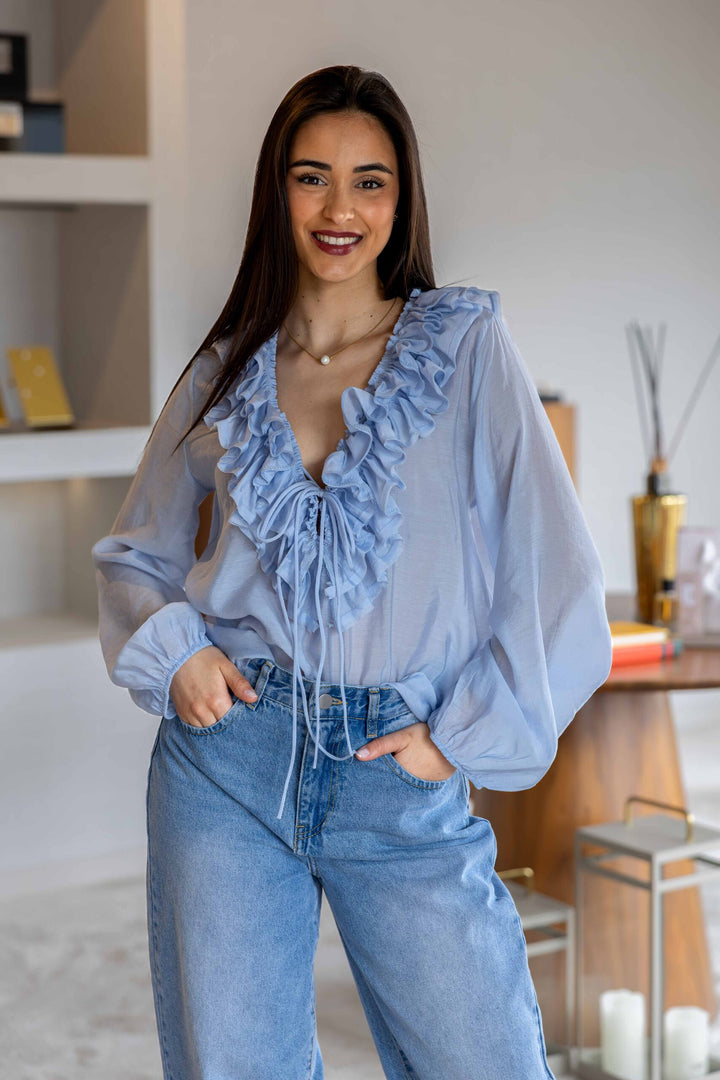 BLUSA AZUL COM FOLHO PONTO CHIC