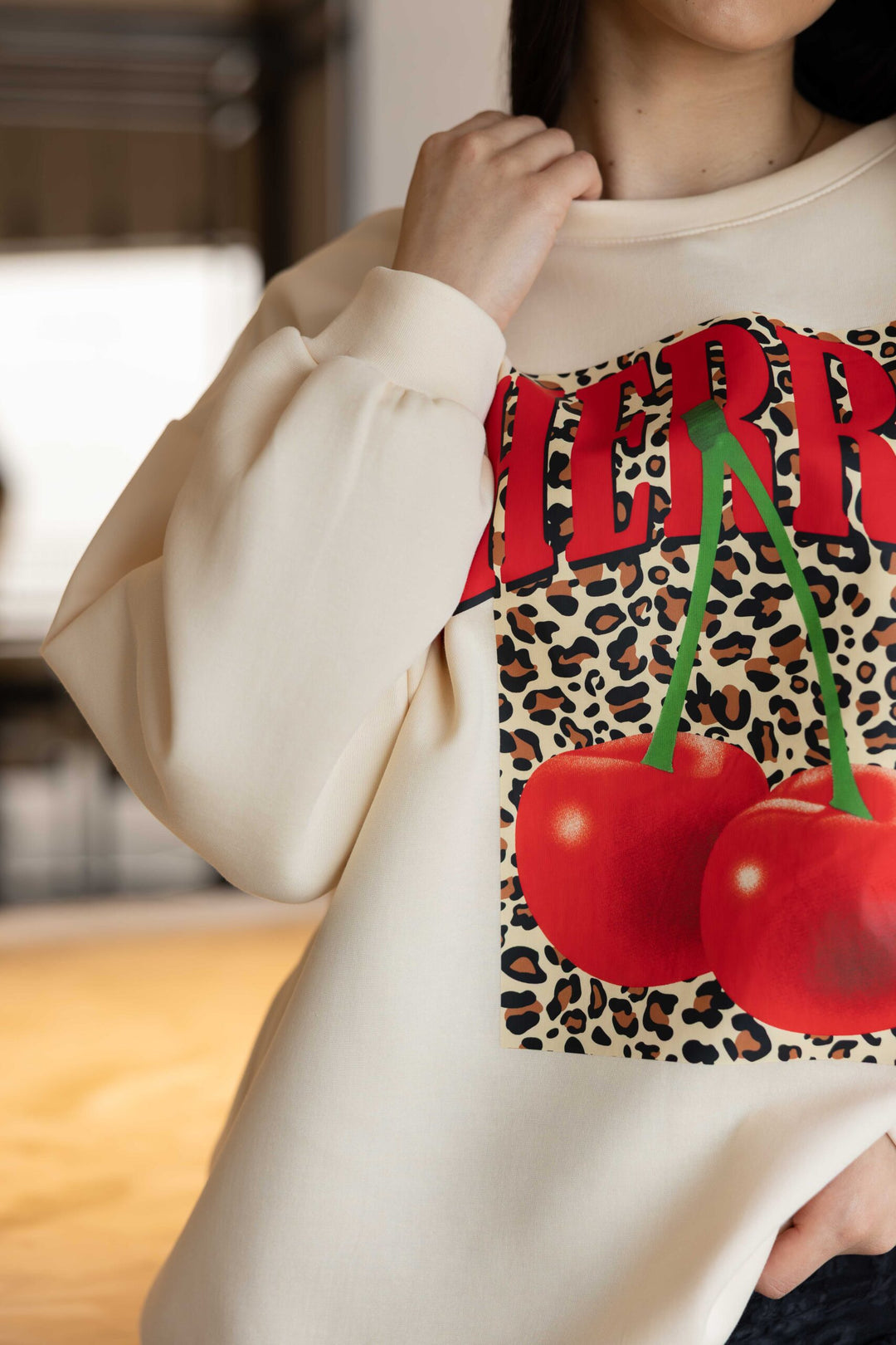 SWEATER CHERRIES PONTO CHIC