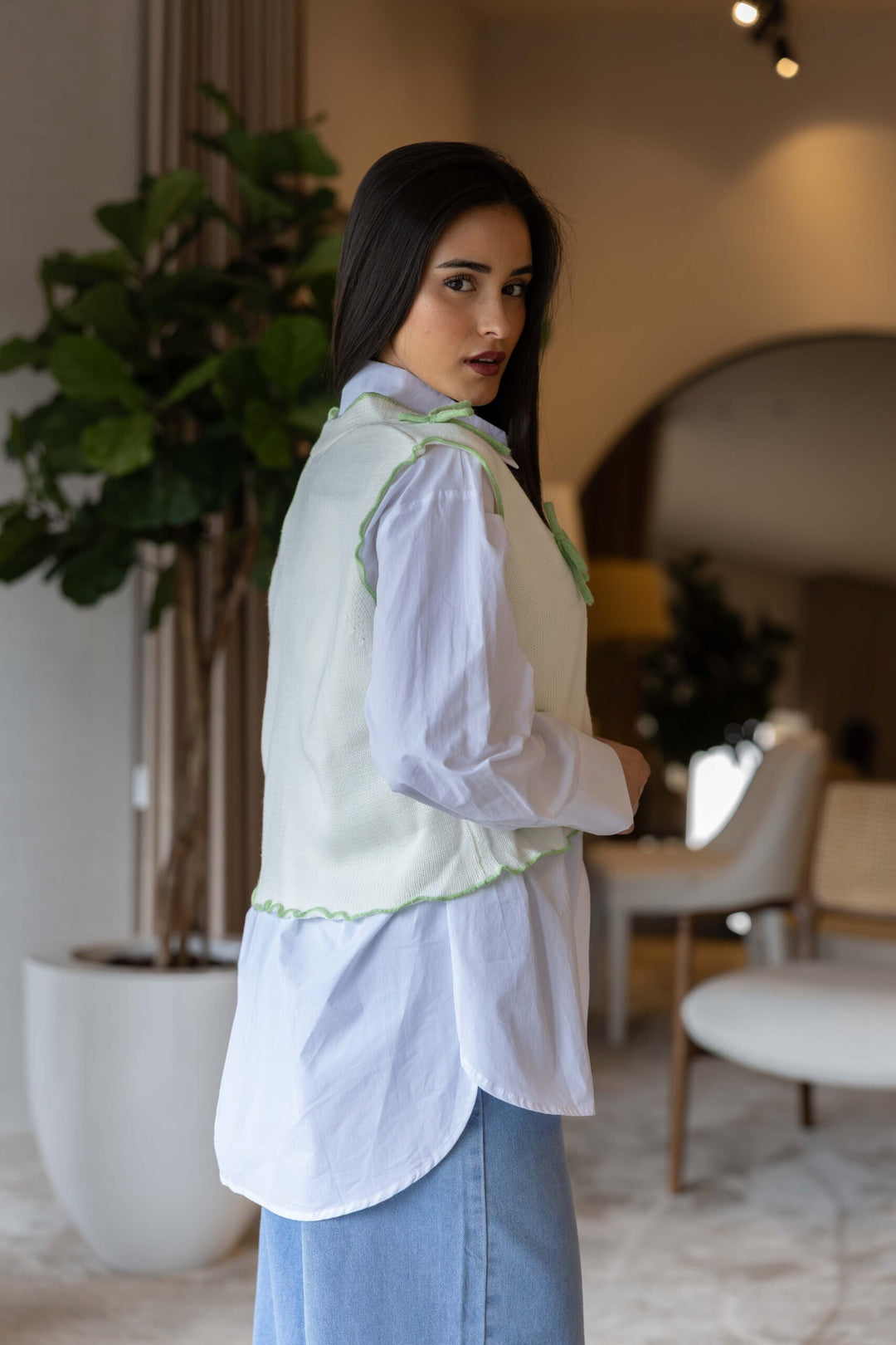 COLETE COM LAÇOS VERDE PONTO CHIC